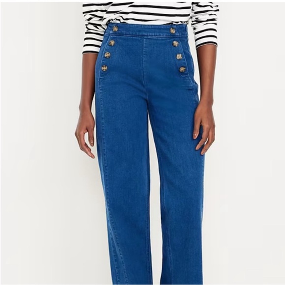 Old Navy Denim - NWT Old Navy Extra High Rise Sky-Hi Wide Let Sailor Style Jeans. Classic. Beach